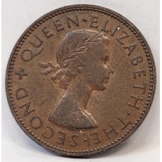 NEW ZEALAND 1956 . ONE 1 PENNY . ERROR . STRAPLESS QUEEN